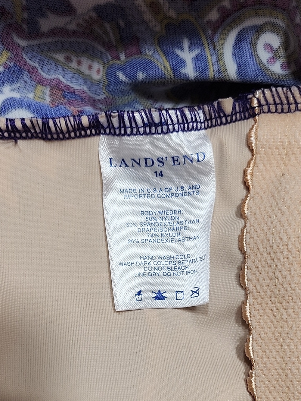 Lands’End Swimsuit OnePiece Ruched Wrapped Slimming Soft Cup Wireless Paisley 14 - Picture 15 of 16
